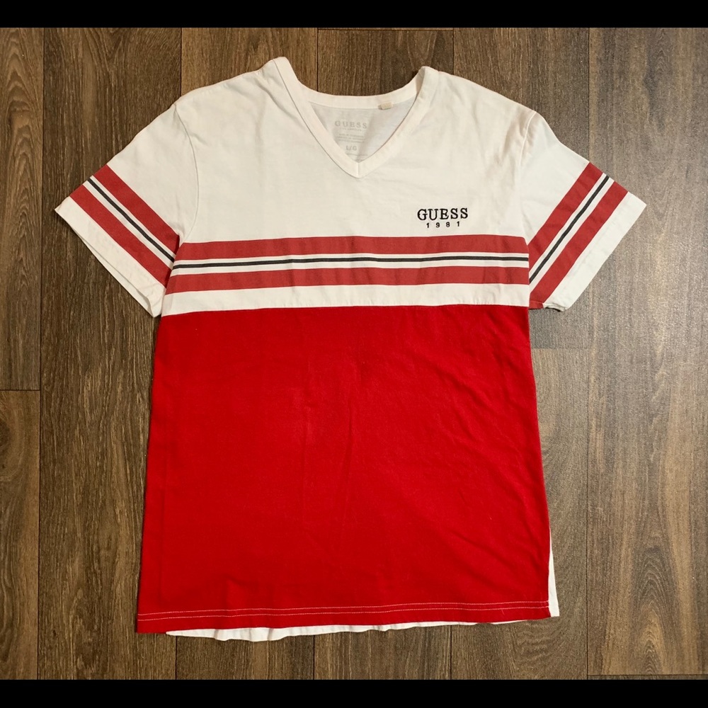 Guess V-Neck T-Shirt